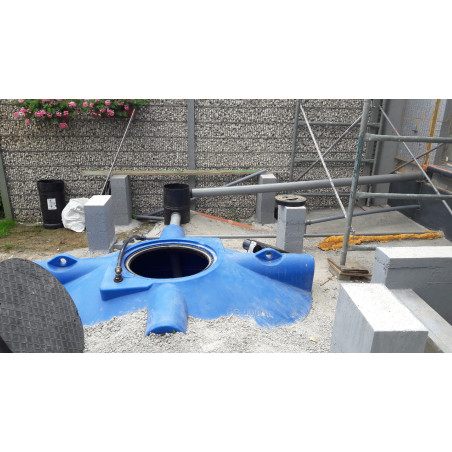 Cycloon filter WFF100 MET opzetstuk voor regenwatertanks Cycloon filter WFF100 MET opzetstuk voor regenwatertanks