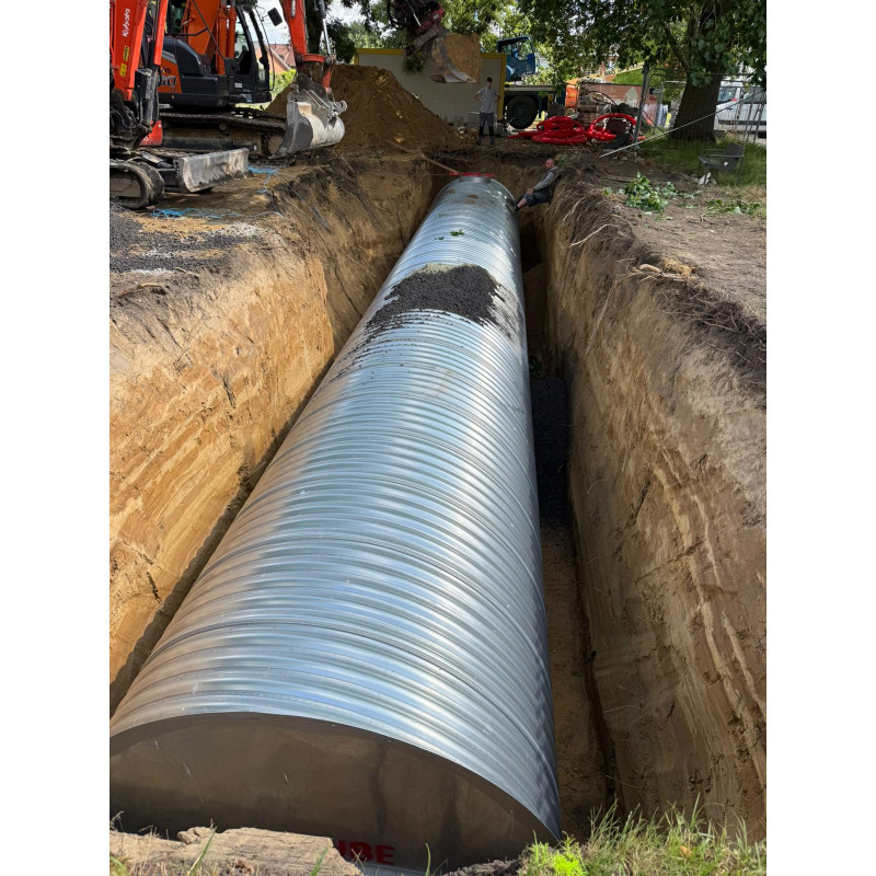 Citerne de 60 000 L pour eau de pluie produite en acier galvanisé S 250GD Z 725