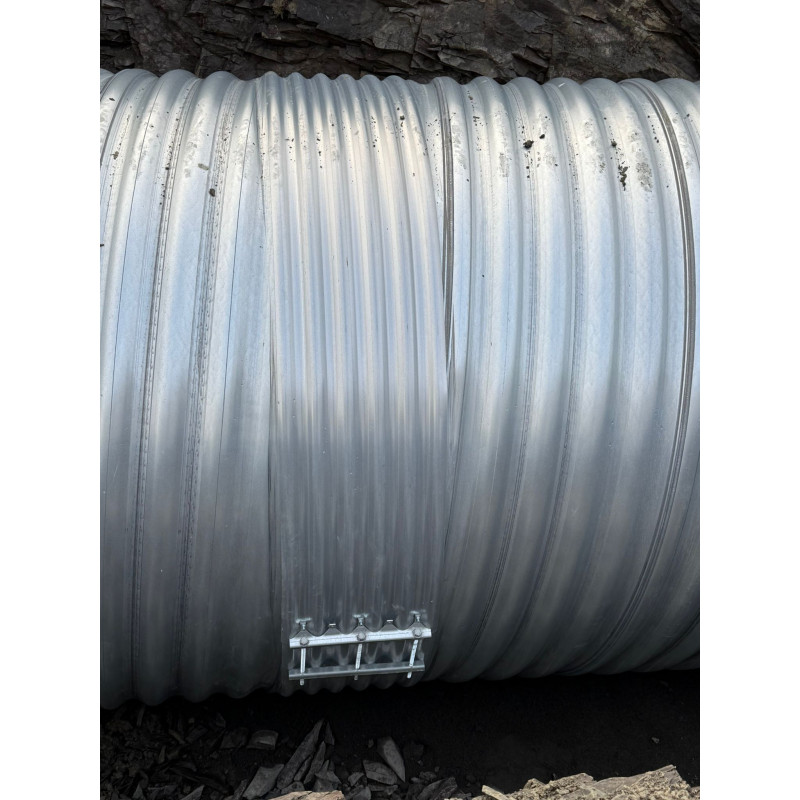 Citerne de 40 000 L pour eau de pluie produite en acier galvanisé S 250GD Z 725