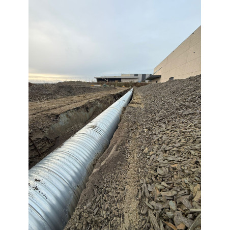 Citerne de 40 000 L pour eau de pluie produite en acier galvanisé S 250GD Z 725